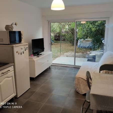 Апартаменты Studio L'Agenais Avec Place De Parking Privee Экстерьер фото